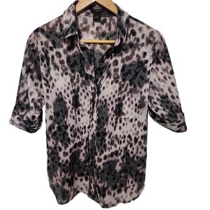 Ann Taylor Animal Print Women's Button  Up Short Sleeve Shirt